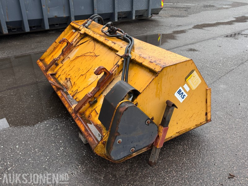 Dalen 1534 sand-/strøkasse - الآلات الزراعية: صورة 2 Dalen 1534 sand-/strøkasse - الآلات الزراعية: صورة 2