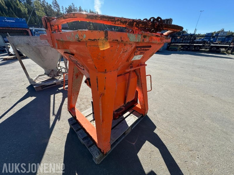 Eichinger betongtobb 300 liter - معدات البناء: صورة 3 Eichinger betongtobb 300 liter - معدات البناء: صورة 3