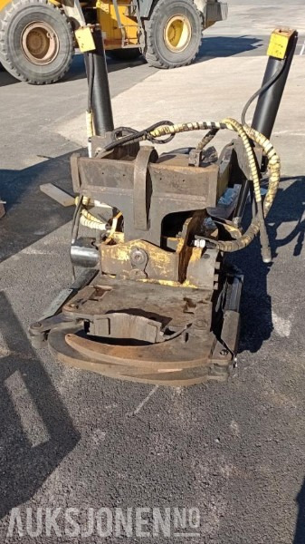 Engcon 30 Rototilt - معدات البناء: صورة 5 Engcon 30 Rototilt - معدات البناء: صورة 5
