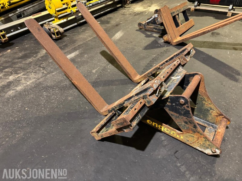Engcon pallegafler med S60 feste - ملحق - آلات البناء: صورة 4 Engcon pallegafler med S60 feste - ملحق - آلات البناء: صورة 4