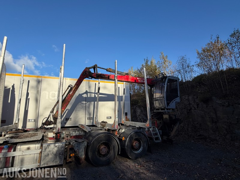 FTG V-kran V10cx,81 tømmerkran - معدات البناء: صورة 1 FTG V-kran V10cx,81 tømmerkran - معدات البناء: صورة 1