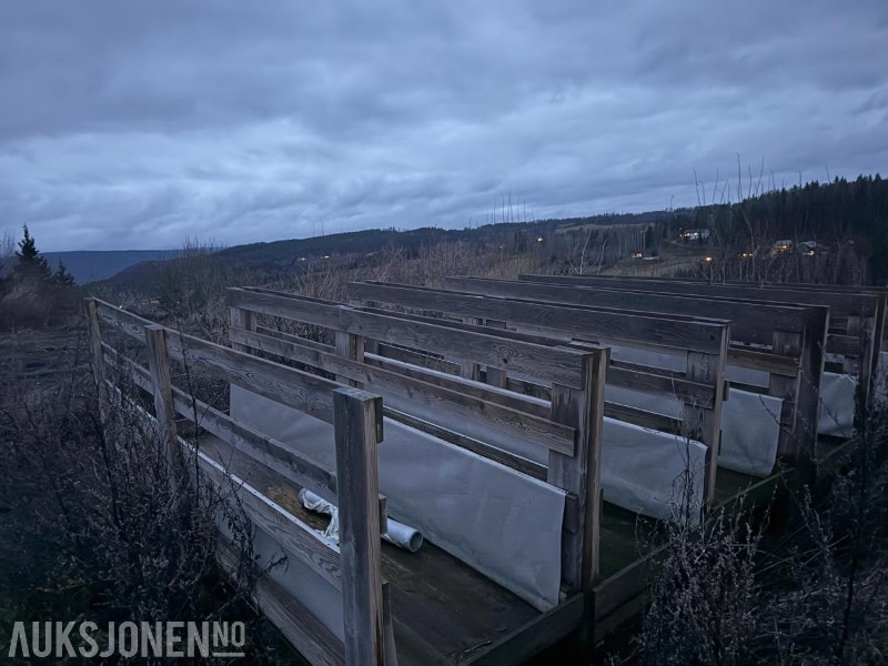 Forbrett til sau Bredde 60cm Lengde 300cm - الآلات الزراعية: صورة 1 Forbrett til sau Bredde 60cm Lengde 300cm - الآلات الزراعية: صورة 1