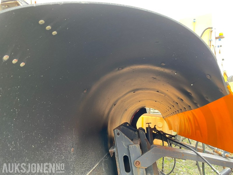 Gmill frontplog / vinterplog - معدات البناء: صورة 3 Gmill frontplog / vinterplog - معدات البناء: صورة 3