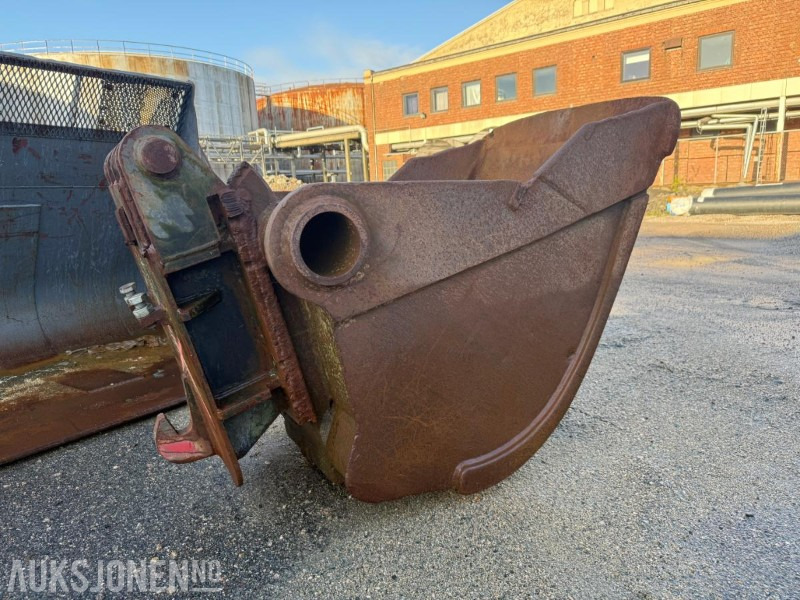 Graveskuff m/S-50 feste. - ملحق - آلات البناء: صورة 1 Graveskuff m/S-50 feste. - ملحق - آلات البناء: صورة 1