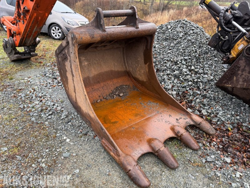 حفار زحاف Hitachi ZX250 LC-6 EC223, GPS, Sentralsmøring, 2 skuffer, LED: صورة 12 حفار زحاف Hitachi ZX250 LC-6 EC223, GPS, Sentralsmøring, 2 skuffer, LED: صورة 12