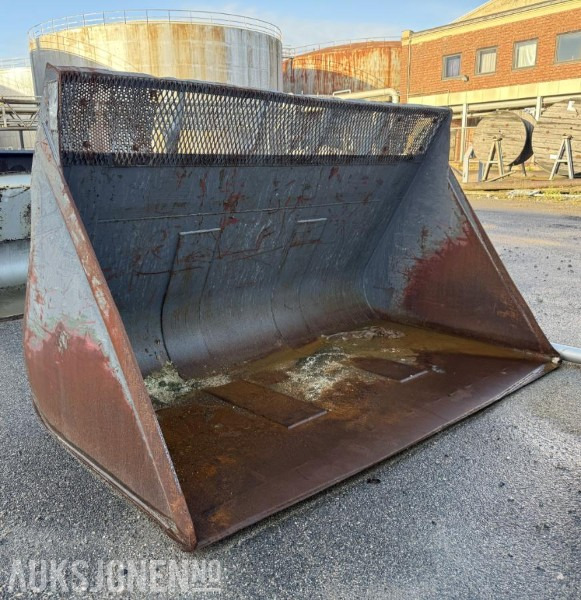 Hjullasterskuff m/store BM feste. - ملحق - آلات البناء: صورة 2 Hjullasterskuff m/store BM feste. - ملحق - آلات البناء: صورة 2