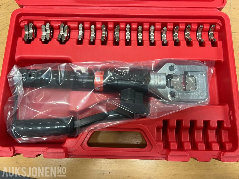 Hydraulisk Presstang for C-Press og kabelsko- Ny/Ubrukt - ملحق - آلات البناء: صورة 1 Hydraulisk Presstang for C-Press og kabelsko- Ny/Ubrukt - ملحق - آلات البناء: صورة 1