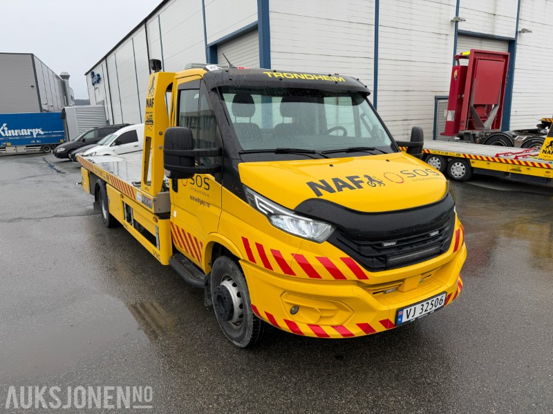 Iveco Daily 70C18 Bergingsbil – 2023-modell - bare gått 98 182 km - سيارة إطفاء: صورة 2 Iveco Daily 70C18 Bergingsbil – 2023-modell - bare gått 98 182 km - سيارة إطفاء: صورة 2
