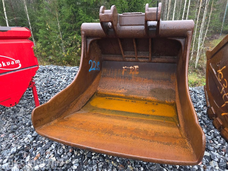 Klepp mekk renskeskuffe KM3 feste - ملحق - آلات البناء: صورة 3 Klepp mekk renskeskuffe KM3 feste - ملحق - آلات البناء: صورة 3