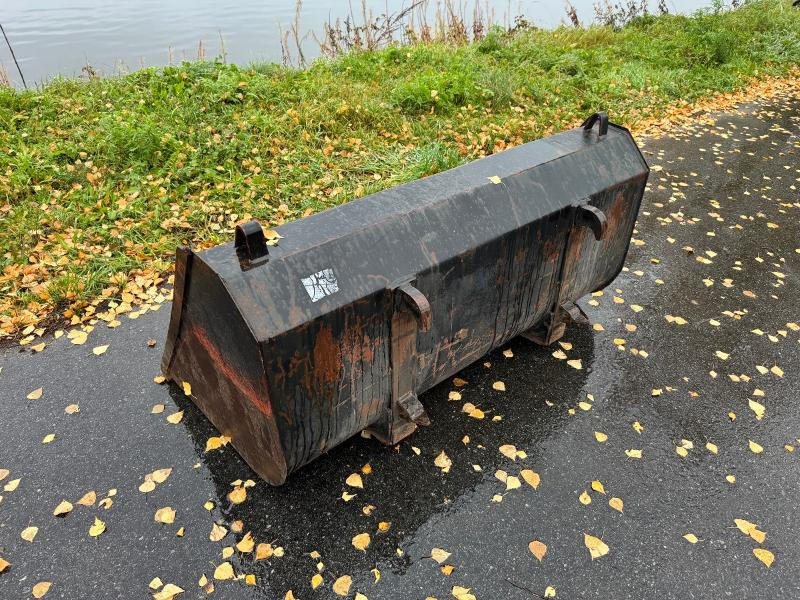 Lilleseth traktorskuffe Trima feste - الآلات الزراعية: صورة 1 Lilleseth traktorskuffe Trima feste - الآلات الزراعية: صورة 1