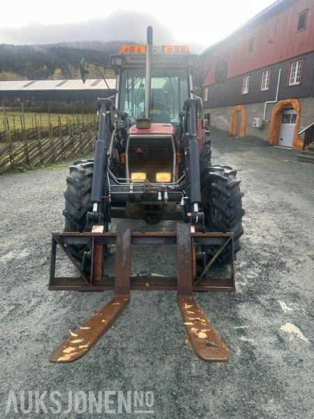 MASSEY FERGUSON 3090 MED FRONTLASTER / PALLEGAFFLER - جرار: صورة 3 MASSEY FERGUSON 3090 MED FRONTLASTER / PALLEGAFFLER - جرار: صورة 3