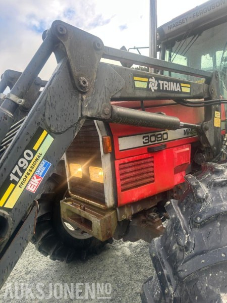 MASSEY FERGUSON 3090 MED FRONTLASTER / PALLEGAFFLER - جرار: صورة 2 MASSEY FERGUSON 3090 MED FRONTLASTER / PALLEGAFFLER - جرار: صورة 2