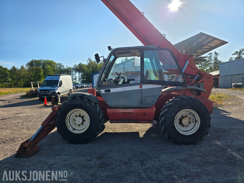 Manitou 1337 Teleskoplaster - Hydrailiske pallegafler - mannskapsvogn - Jibb - Pallegafler - skuff - رافعة تلسكوبية: صورة 3 Manitou 1337 Teleskoplaster - Hydrailiske pallegafler - mannskapsvogn - Jibb - Pallegafler - skuff - رافعة تلسكوبية: صورة 3