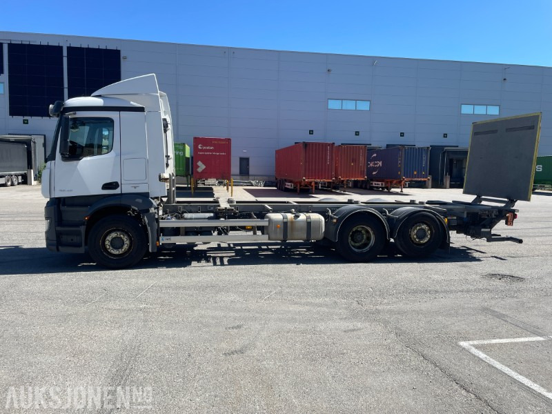 Mercedes-Benz Antos 2545 containerbil, baklem, euro 6, lav km - شاحنات الحاويات / جسم علوي قابل للتغيير شاحنة: صورة 4 Mercedes-Benz Antos 2545 containerbil, baklem, euro 6, lav km - شاحنات الحاويات / جسم علوي قابل للتغيير شاحنة: صورة 4