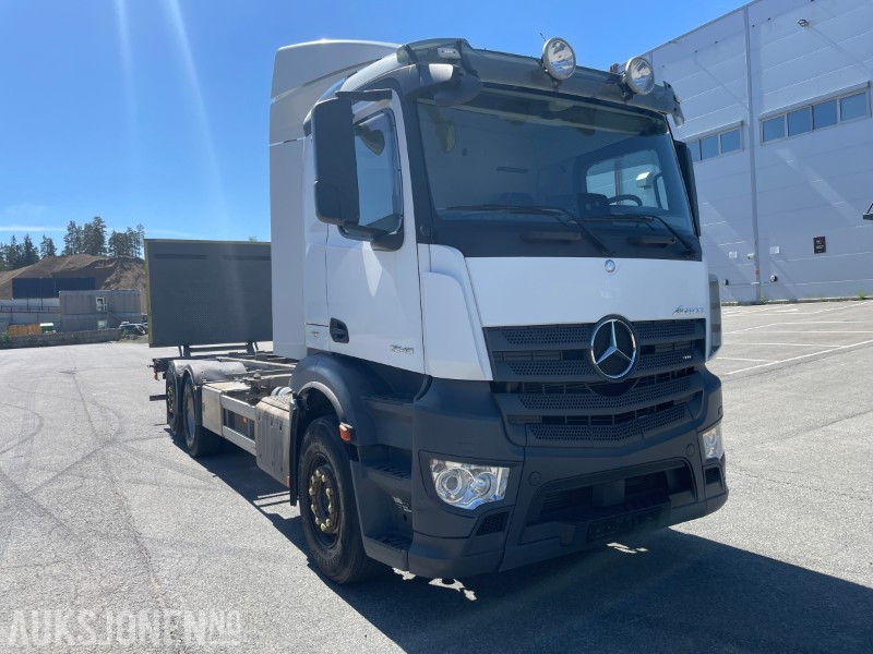 Mercedes-Benz Antos 2545 containerbil, baklem, euro 6, lav km - شاحنات الحاويات / جسم علوي قابل للتغيير شاحنة: صورة 2 Mercedes-Benz Antos 2545 containerbil, baklem, euro 6, lav km - شاحنات الحاويات / جسم علوي قابل للتغيير شاحنة: صورة 2