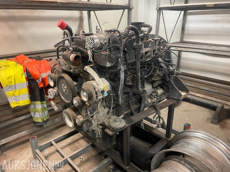 Motor til Doosan Lc350-7 - حفارة: صورة 1 Motor til Doosan Lc350-7 - حفارة: صورة 1