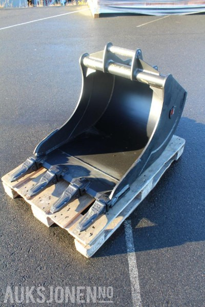 S40 Graveskuffe for 4-5 tonn maskin - 250 liter - ملحق - آلات البناء: صورة 1 S40 Graveskuffe for 4-5 tonn maskin - 250 liter - ملحق - آلات البناء: صورة 1