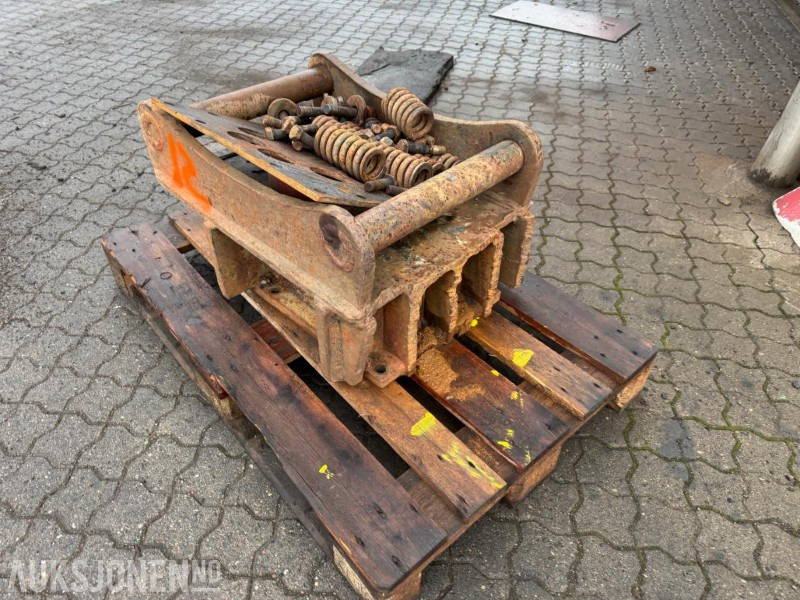 S70 feste - ملحق - آلات البناء: صورة 3 S70 feste - ملحق - آلات البناء: صورة 3