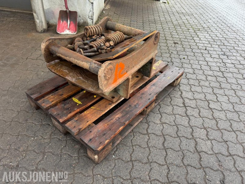 S70 feste - ملحق - آلات البناء: صورة 1 S70 feste - ملحق - آلات البناء: صورة 1