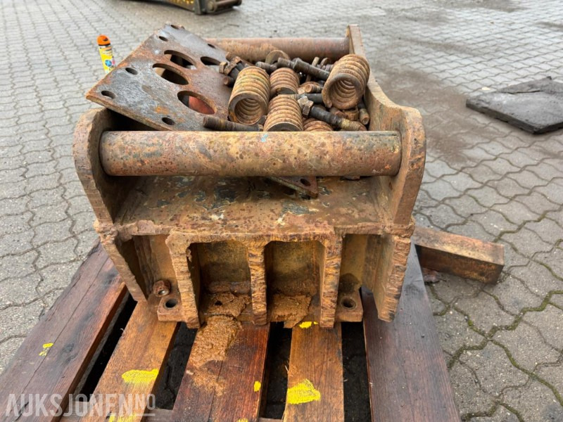 S70 feste - ملحق - آلات البناء: صورة 4 S70 feste - ملحق - آلات البناء: صورة 4