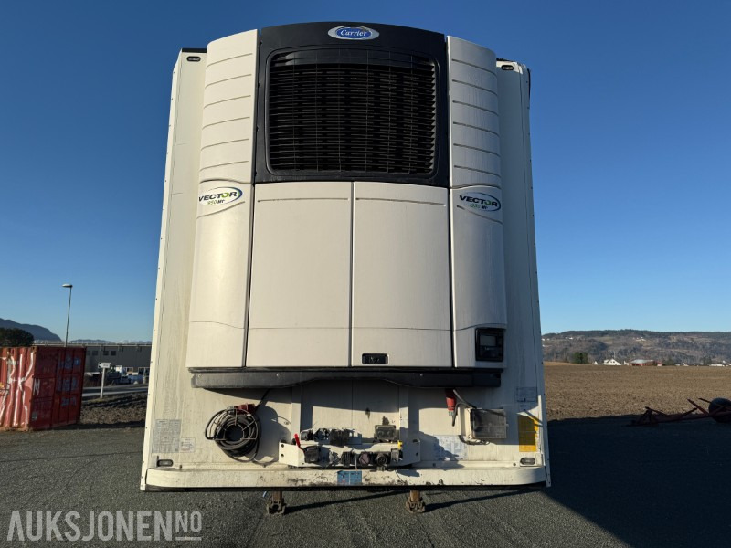 Schmitz Cargobull SKO 24/L-13,4 FP 45 COOL - 2018 - عربة مقطورة: صورة 2 Schmitz Cargobull SKO 24/L-13,4 FP 45 COOL - 2018 - عربة مقطورة: صورة 2