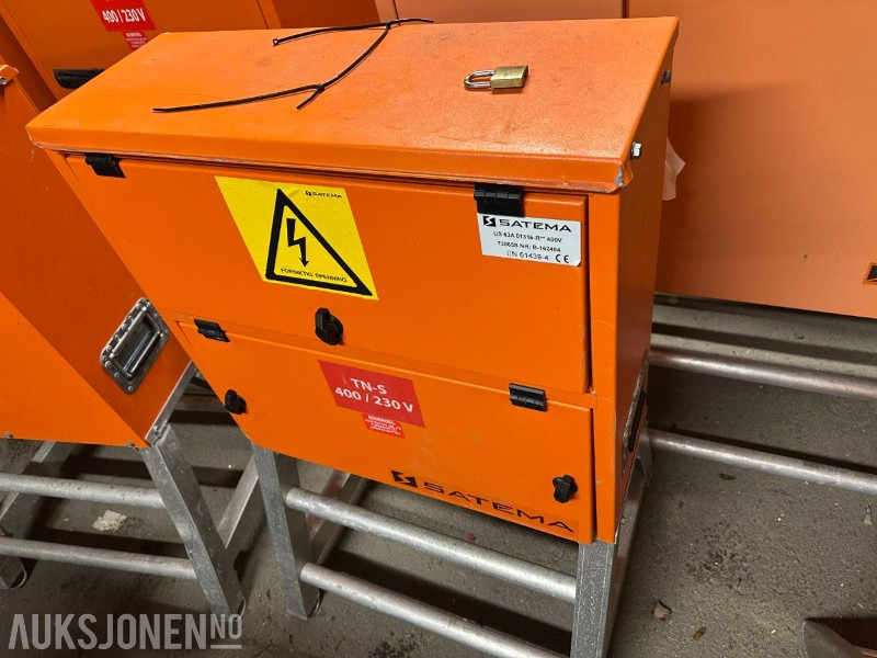 Strømskap / byggstrømskap / fordelingsskap - Diverste størrelser - معدات البناء: صورة 4 Strømskap / byggstrømskap / fordelingsskap - Diverste størrelser - معدات البناء: صورة 4