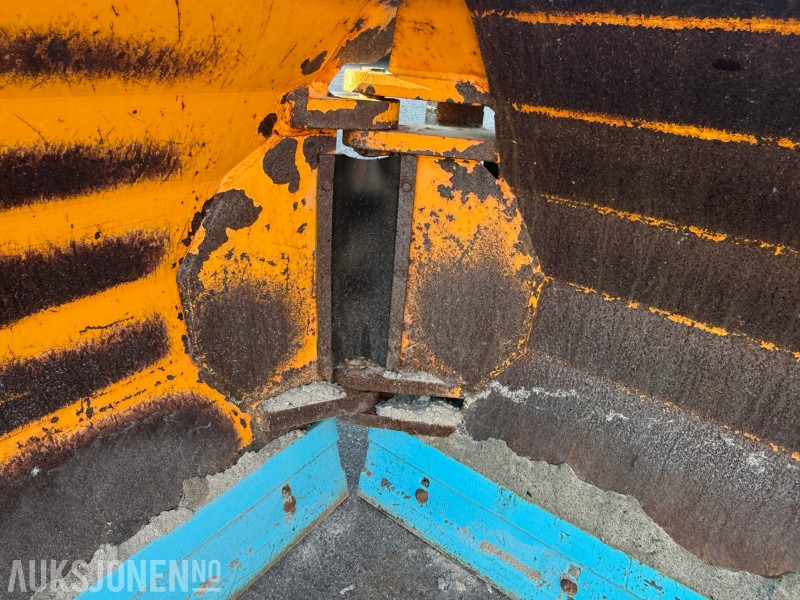 الآلات الزراعية Tellefsdal 5200 U-plog / Snøplog: صورة 26 الآلات الزراعية Tellefsdal 5200 U-plog / Snøplog: صورة 26