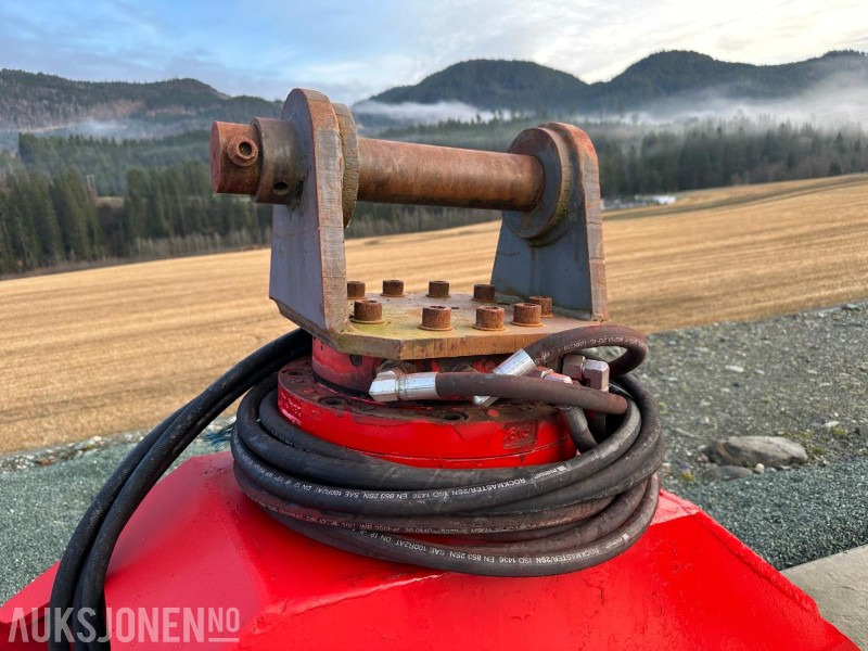 ملحق - آلات البناء Thumm Rotorex 615H tømmerklo / grip – solid hydraulisk klo med rotator: صورة 7 ملحق - آلات البناء Thumm Rotorex 615H tømmerklo / grip – solid hydraulisk klo med rotator: صورة 7