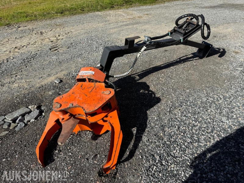 Tigercut trefeller med rotator / S40 feste - ملحق - آلات البناء: صورة 3 Tigercut trefeller med rotator / S40 feste - ملحق - آلات البناء: صورة 3