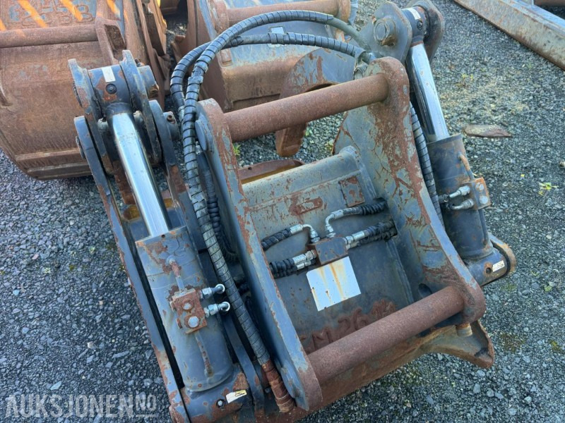 Trevi Benne skuffe med gripeklo S70 feste - ملحق - آلات البناء: صورة 3 Trevi Benne skuffe med gripeklo S70 feste - ملحق - آلات البناء: صورة 3