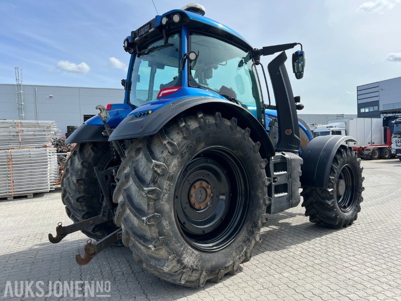 Valtra T234 m/fronthydraulikk,pto og brøytefeste - جرار: صورة 5 Valtra T234 m/fronthydraulikk,pto og brøytefeste - جرار: صورة 5
