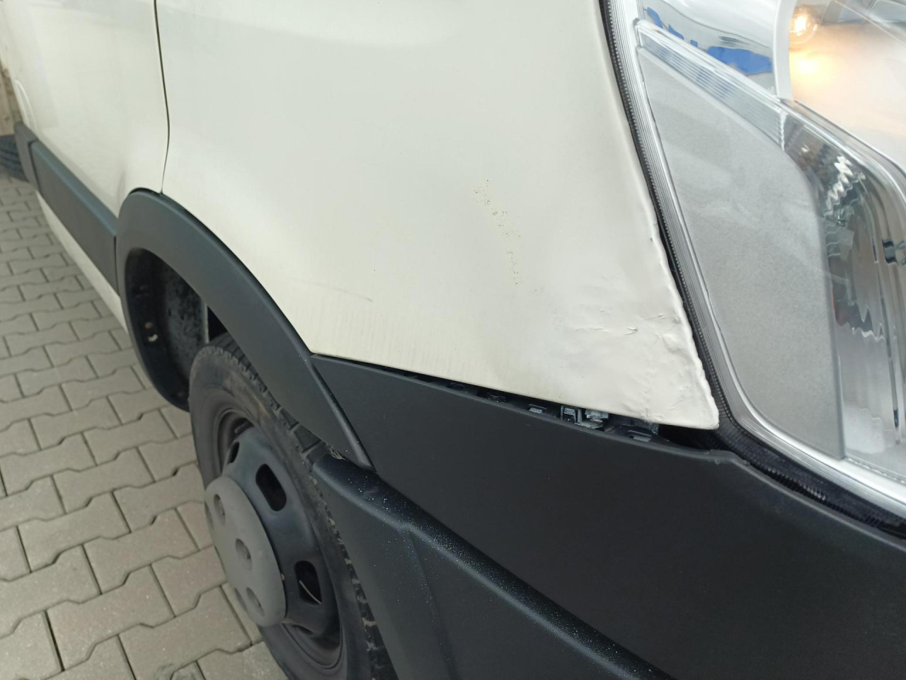 IVECO Daily 35C15 3,0l - شاحنة مغلقة الصندوق: صورة 3 IVECO Daily 35C15 3,0l - شاحنة مغلقة الصندوق: صورة 3
