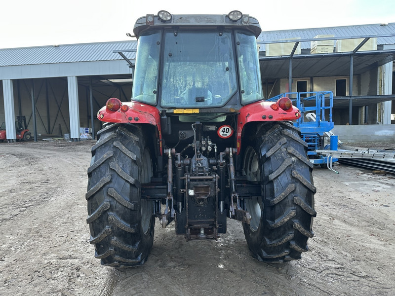 Massey Ferguson 5445 - جرار: صورة 4 Massey Ferguson 5445 - جرار: صورة 4