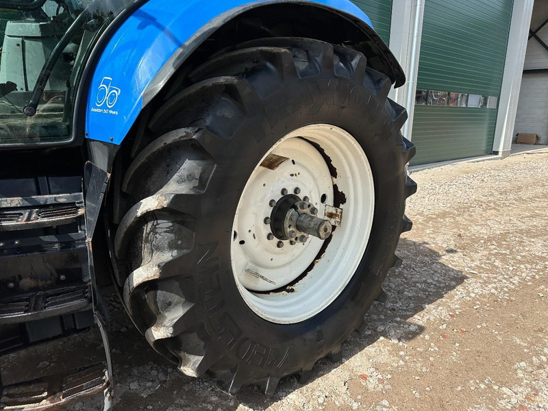 جرار New Holland T7.235 Power Command: صورة 8 جرار New Holland T7.235 Power Command: صورة 8