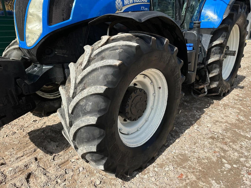 جرار New Holland T7.235 Power Command: صورة 9 جرار New Holland T7.235 Power Command: صورة 9