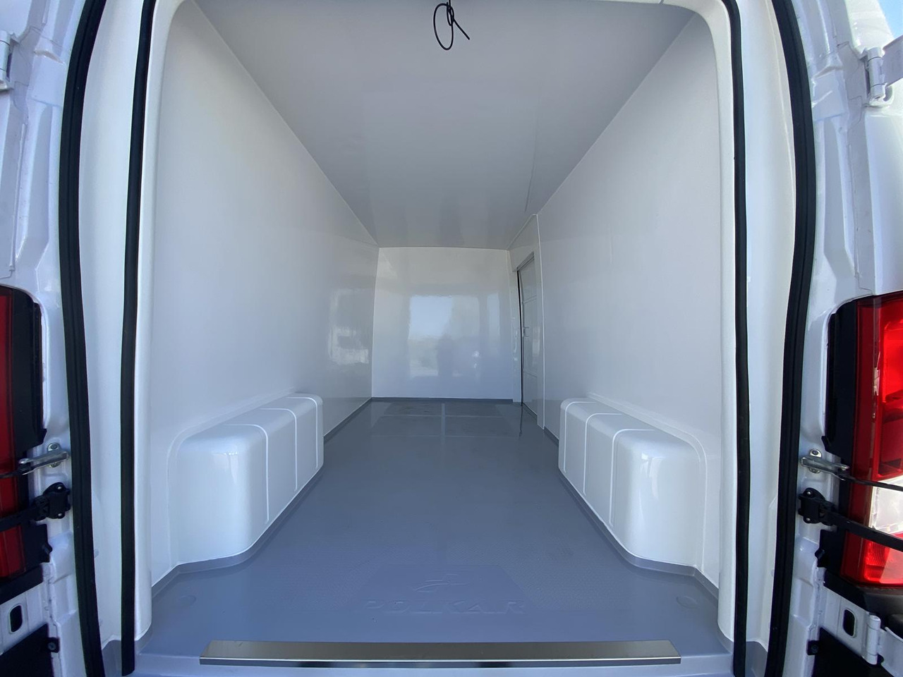 FIAT DUCATO L3H2 140PS | TIEFKÜHLFAHRZEUG -20C + KONVEKTA TK 4022 12V-230V - شاحنة مُبرّدة للتوصيل: صورة 4 FIAT DUCATO L3H2 140PS | TIEFKÜHLFAHRZEUG -20C + KONVEKTA TK 4022 12V-230V - شاحنة مُبرّدة للتوصيل: صورة 4