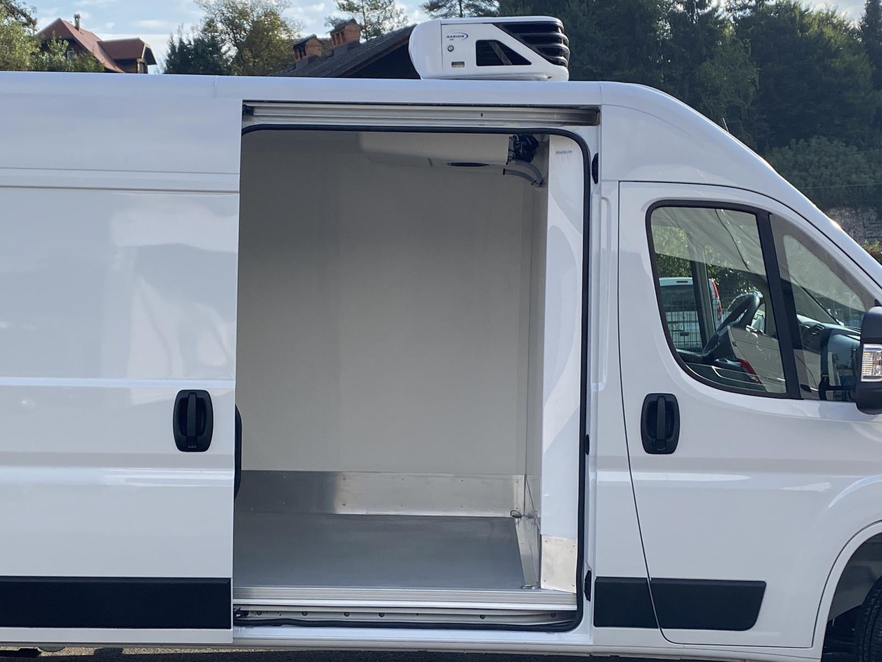 PEUGEOT BOXER L3H2 180PS CONFORT 335 / FRISCHDIENST BIS 0 + XARIOS 300 12-230V PEUGEOT BOXER L3H2 180PS CONFORT 335 / FRISCHDIENST BIS 0 + XARIOS 300 12-230V: صورة 7