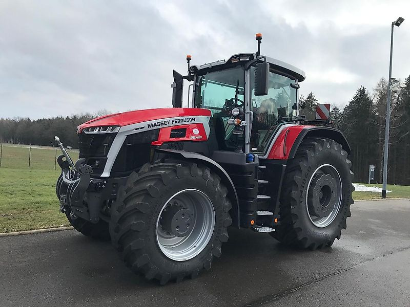 Massey Ferguson MF 9S425 - جرار: صورة 1 Massey Ferguson MF 9S425 - جرار: صورة 1