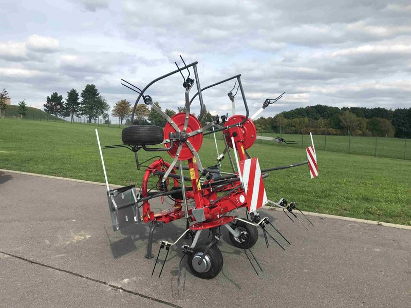 Massey Ferguson MF TD 454 DN / FELLA SANOS 4504 DN - آلة تيبيس العشب/ آلة جمع العشب: صورة 5 Massey Ferguson MF TD 454 DN / FELLA SANOS 4504 DN - آلة تيبيس العشب/ آلة جمع العشب: صورة 5
