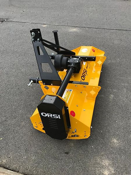 Orsi Garden 150 Mulcher - التقطيع جزازة/ ماكينات قطع الحشائش: صورة 3 Orsi Garden 150 Mulcher - التقطيع جزازة/ ماكينات قطع الحشائش: صورة 3