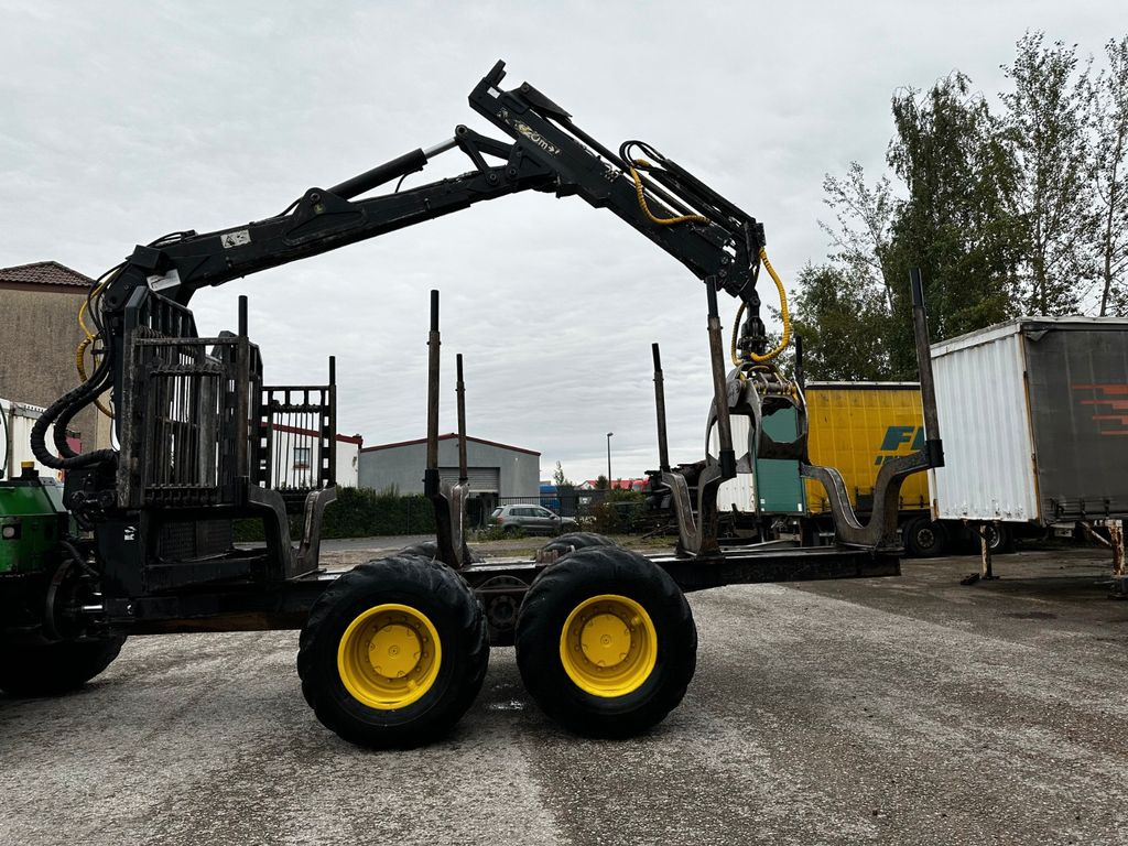 John Deere 1210E 10m CF710 KRAN - حافلة الغابات: صورة 5 John Deere 1210E 10m CF710 KRAN - حافلة الغابات: صورة 5