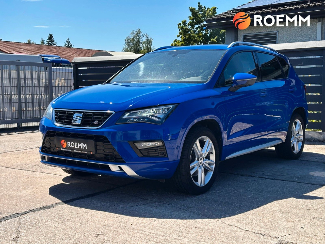 Seat Ateca FR 4Drive*GARANTIE*LED*Parkass.*Sitzheiz* - سيارة دفع رباعي: صورة 1 Seat Ateca FR 4Drive*GARANTIE*LED*Parkass.*Sitzheiz* - سيارة دفع رباعي: صورة 1