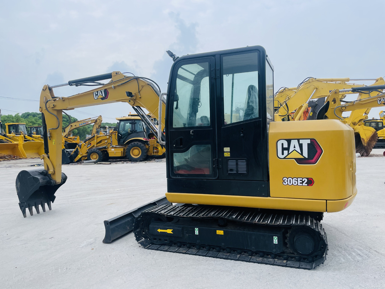 Caterpillar 306 Used Excavator CAT306E 6 Ton Komatsu PC56 Doosan DX60 Hyundai 60 Sany SY60 Kubota KX183 Crawler Excavators on Hot Sale - حفار زحاف: صورة 4 Caterpillar 306 Used Excavator CAT306E 6 Ton Komatsu PC56 Doosan DX60 Hyundai 60 Sany SY60 Kubota KX183 Crawler Excavators on Hot Sale - حفار زحاف: صورة 4