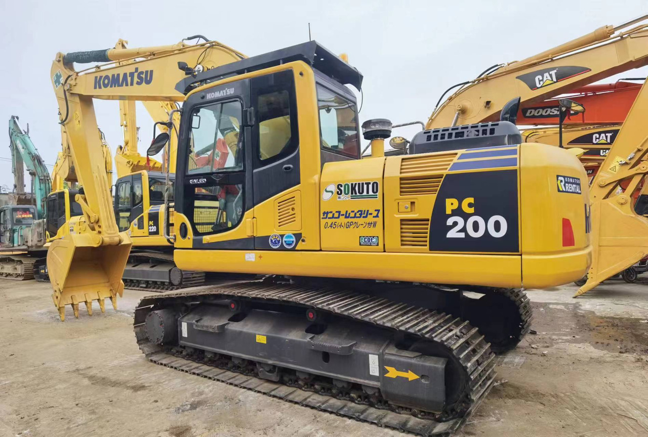 Komatsu PC200 PC210 PC220 Used Excavator Crawler Hydraulic High Quality Secondhand Excavator for Sale - حفار زحاف: صورة 2 Komatsu PC200 PC210 PC220 Used Excavator Crawler Hydraulic High Quality Secondhand Excavator for Sale - حفار زحاف: صورة 2