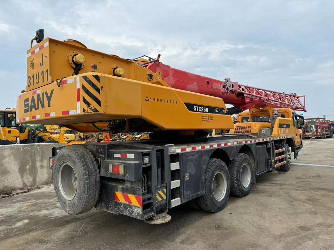 موبايل كرين Sany Used Truck Crane 25 Ton with Excellent Work Performance and 1 year Warrenty: صورة 9