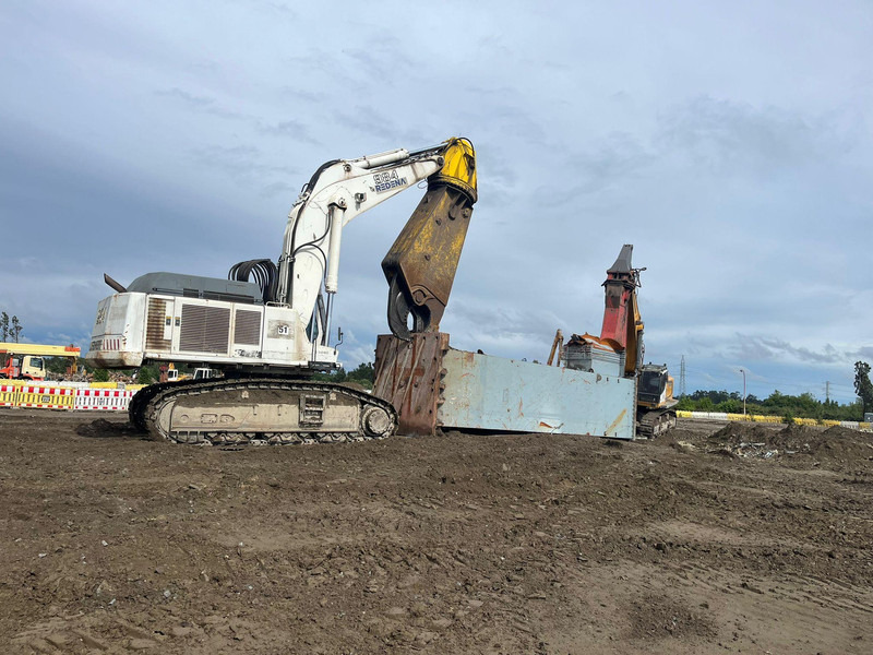 Liebherr R984C - حفار زحاف: صورة 3 Liebherr R984C - حفار زحاف: صورة 3