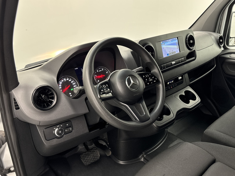 Mercedes-Benz Sprinter 314 2.2 CDI L2H2 Inrichting 220v omvormer Navigatie Inrichting Achteruitrijcamera Apple Carplay/Android Auto - فان: صورة 4 Mercedes-Benz Sprinter 314 2.2 CDI L2H2 Inrichting 220v omvormer Navigatie Inrichting Achteruitrijcamera Apple Carplay/Android Auto - فان: صورة 4