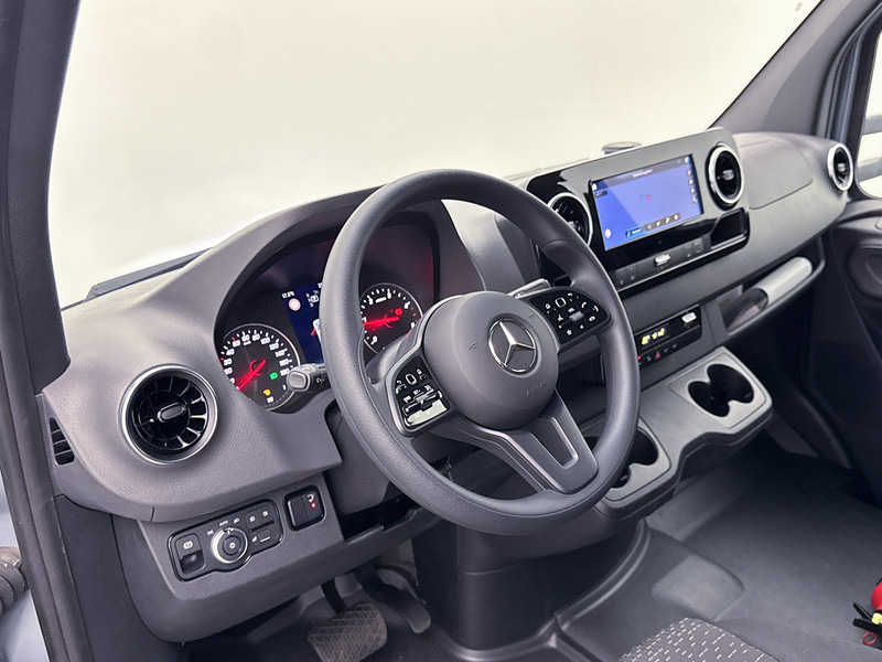 Mercedes-Benz Sprinter 317 1.9 CDI Bakwagen Meubelbak met laadklep 1000kg RWD Nieuw Widescreen Led Cruise control 9G Automaat - شاحنة مغلقة الصندوق: صورة 4 Mercedes-Benz Sprinter 317 1.9 CDI Bakwagen Meubelbak met laadklep 1000kg RWD Nieuw Widescreen Led Cruise control 9G Automaat - شاحنة مغلقة الصندوق: صورة 4