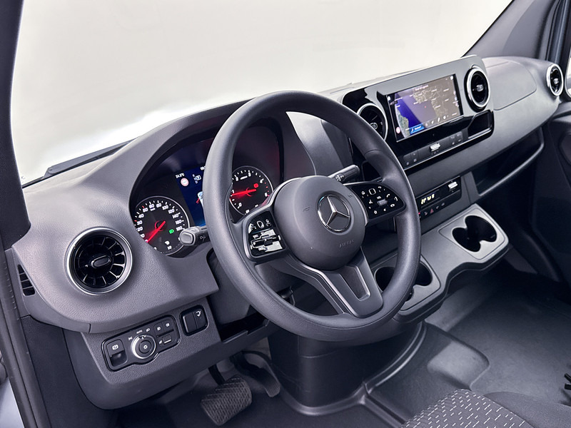 Mercedes-Benz Sprinter 317 Bakwagen D'Hollandia Laadklep 1000KG 10.25 MBUX Led Koplampen 9G Automaat - شاحنة مغلقة الصندوق: صورة 4 Mercedes-Benz Sprinter 317 Bakwagen D'Hollandia Laadklep 1000KG 10.25 MBUX Led Koplampen 9G Automaat - شاحنة مغلقة الصندوق: صورة 4