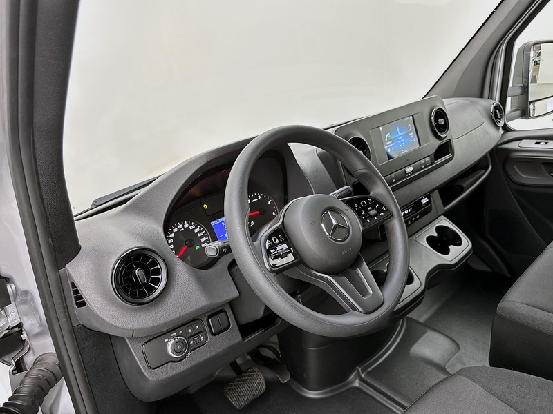 Mercedes-Benz Sprinter 517 L3 Open laadbak Trekhaak Cruise control Dubbel lucht MBUX - شاحنة مفتوحة: صورة 4 Mercedes-Benz Sprinter 517 L3 Open laadbak Trekhaak Cruise control Dubbel lucht MBUX - شاحنة مفتوحة: صورة 4